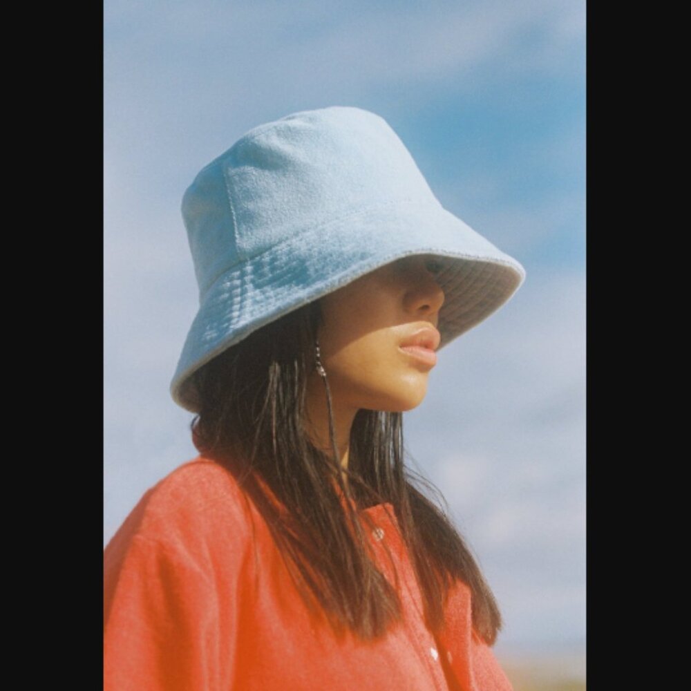 NWT Lack of Color Wave Bucket Aqua Terry Baby Blue Size M/L Retail Price $99.00